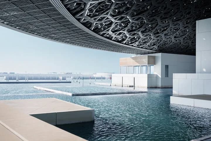 Combo: The National Aquarium + Louvre Abu Dhabi - Image 11